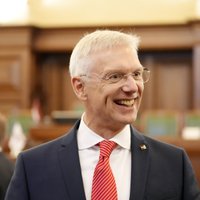 Saeima apstiprina 41. Ministru kabinetu ar Kariņu priekšgalā