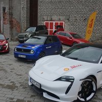 Igaunijā par 'Gada auto 2021' atzīts elektriskais 'Porsche Taycan'