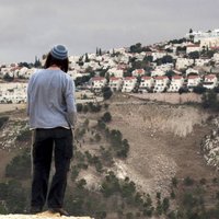 Pēc Trampa stāšanās ASV prezidenta amatā Izraēla atsāk īstenot ebreju apmetņu būvniecības plānus