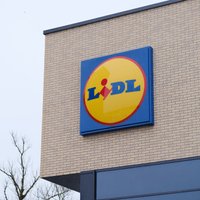 Procentlikmēm iekožot un vēloties piesaistīt investorus, 'Lidl' pārdod divus topošos veikalus Latvijā