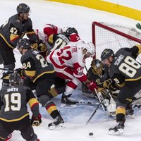 NHL jaunpienācēja 'Golden Knights' piedzīvo pirmo zaudējumu šosezon