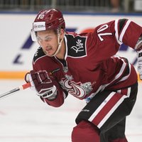 Rīgas 'Dinamo' izbraukuma sēriju noslēdz ar zaudējumu 'Severstaļ' hokejistiem