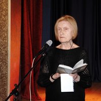 Paziņoti Latvijas Literatūras gada balvas nominanti; mūža balva – Veltai Sniķerei