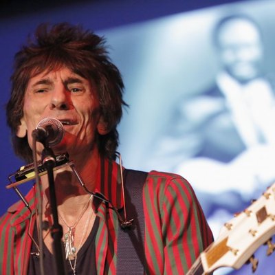 Гитарист The Rolling Stones стал отцом близняшек в возрасте 68 лет
