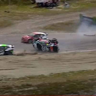 Video: Nitišs startā pēc kontakta ar Baumani un Timerzjanovu piedzīvo iespaidīgu avāriju