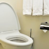 Kā kopt tualetes poda virsmu?
