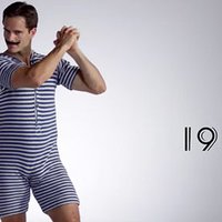 ВИДЕО: Эволюция мужского купального костюма за последние 100 лет