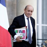 Francijas ministrs: Krievija gatava 'plašai ofensīvai' Ukrainā