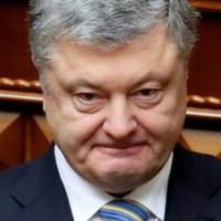 Суд в Киеве избрал меру пресечения для бывшего президента Украины Порошенко