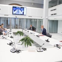 Komisija atbalsta budžeta likumprojektu paketi; Saeima sāks skatīt 28. oktobrī