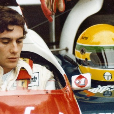Izsolē par 57 tūkstošiem eiro pārdots Airtona Sennas kartings