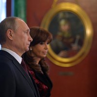 Krievija un Argentīna noslēdz vērienīgus līgumus naftas, atomenerģijas un transporta nozarēs
