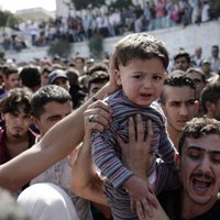 Трамп решил полностью закрыть США для беженцев из Сирии