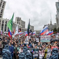 "Мы опять здесь": как в Москве прошел крупнейший митинг с 2011 года
