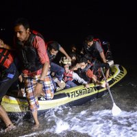 Около Турции тонут лодки с мигрантами, в Сирию прибыли боевики, подготовленные Западом