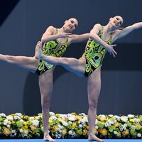 Российская синхронистка Ромашина в купальнике с балалайкой выиграла 6-й титул — рекорд Олимпиад
