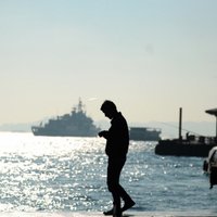 Turcija izsauc Krievijas vēstnieku saistībā ar incidentu uz karakuģa Bosfora šaurumā
