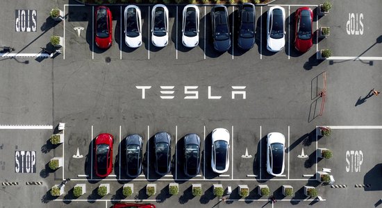 Tesla добилась поддержки в суде по иску из-за заблокированных номерных знаков в Швеции