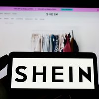 Veselībai kaitīgs apģērbs, darbinieku paverdzināšana 'Shein'. Influenceri: tās ir baumas un meli!
