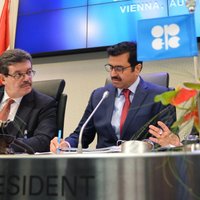 Страны ОПЕК договорились о сокращении добычи нефти