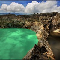 Maģiskie Kelimutu ezeri Indonēzijā, kas maina krāsu