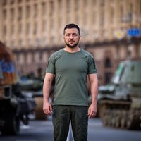 Krievijas karavīriem ir laiks bēgt, atgādina Zelenskis