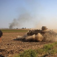 Sīrijas kurdi paziņo par vienošanos ar Damasku izvietot pie robežas valdības spēkus