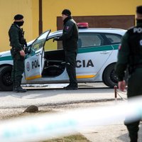 Slovākijā žurnālists nogalināts, visticamāk, viņa darba dēļ