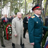 9 мая в Вильнюсе: "Знаем, кто победил, порох держим сухим, борясь за мир"