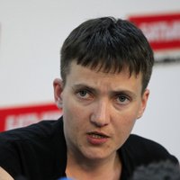 Савченко потребовала от Порошенко переговоров с лидерами ЛНР и ДНР