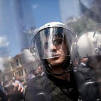Турция: 9000 полицейских отстранены от работы "за связи с Гюленом"