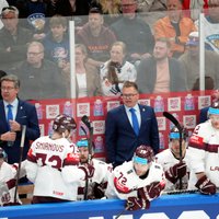 У тренера сборной Латвии после полуфинала с Канадой есть претензии к судьям