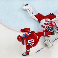 Krievija samet 10 'golus' nevarīgi spēlējošajiem Latvijas nākamajiem pretiniekiem dāņiem