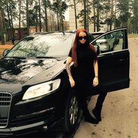 Uz Valmieras šosejas avarējis Latvijas seksīgākās grūtnieces smalkais 'Audi'