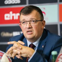 Latvijas izlases sākumsastāvā būs jaunas sejas, prognozē Kazakevičs