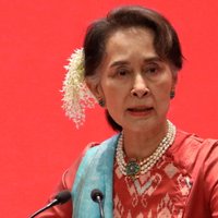Mjanmas huntas tiesa Su Či piespriež vēl sešus gadus cietumā