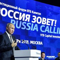 Putins Krievijas uzbrukumu Ukrainas kuģiem dēvē par 'nelielu incidentu'
