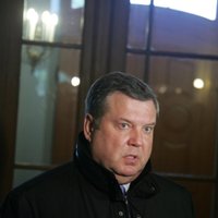Урбанович: президент будет нести политическую ответственность за поправки к закону о референдумах