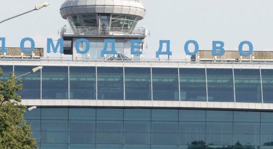 Maskavas Domodedovas lidostai uzbrukuši droni