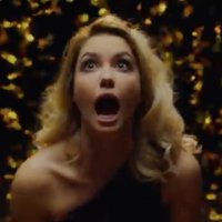 Agate Muceniece filmējusies provokatīvā Krievijas videoklipā