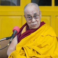 Далай-лама о терроризме: "Бог сказал бы: решайте эту проблему сами"