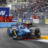 'Renault' atsakās no 'Formula E' un koncentrēsies 'agresīvajiem' F-1 plāniem