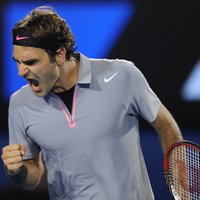 Federers desmito reizi pēc kārtas iekļūst 'Australian Open' pusfinālā