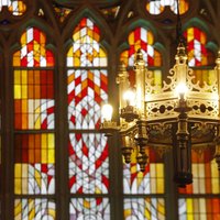Svin dievturi, kristieši, jūdaisti – Lieldienās reliģiskajam organizācijām ļauj strādāt ilgāk