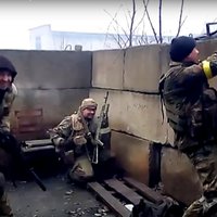 Video: Kā Ukrainas karavīri atvaira uzbrukumu Avdijivkai