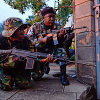 Военные взяли под контроль торговый центр в Найроби