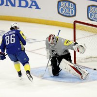 ВИДЕО: Кучеров сделал хет-трик в Матче звезд НХЛ, Овечкин выиграл конкурс на мастер-шоу