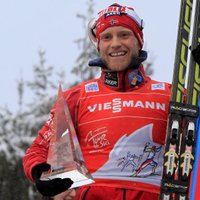 Россиянин Устюгов не позволил норвежцам занять весь пьедестал на "Тур де Ски"
