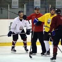 ФОТО: Сборная Латвии начала подготовку к турниру Euro Ice Hockey Challenge