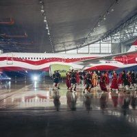 ФОТО, ВИДЕО: airBaltic в честь 100-летия Латвии по-особому раскрасил один из своих самолетов